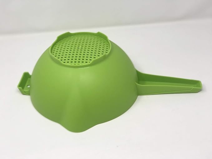 New Large 2 Quart Colander with Handle in Assorted Colors