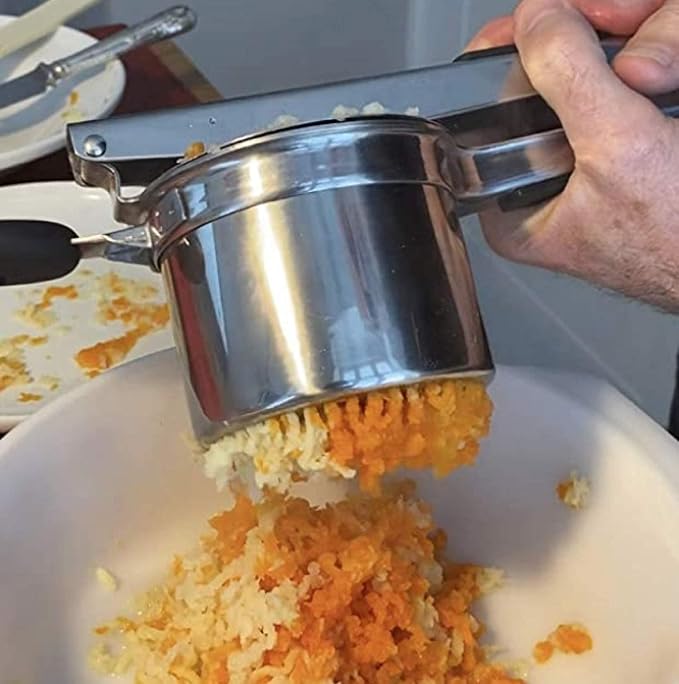 Potato Ricer Stainless Steel Professional- Sturdy Ricer for Mashed Potatoes - Light fluffy mash every time with your new potatoes ricer - Homemade baby food is a breeze with this vegetable ricer