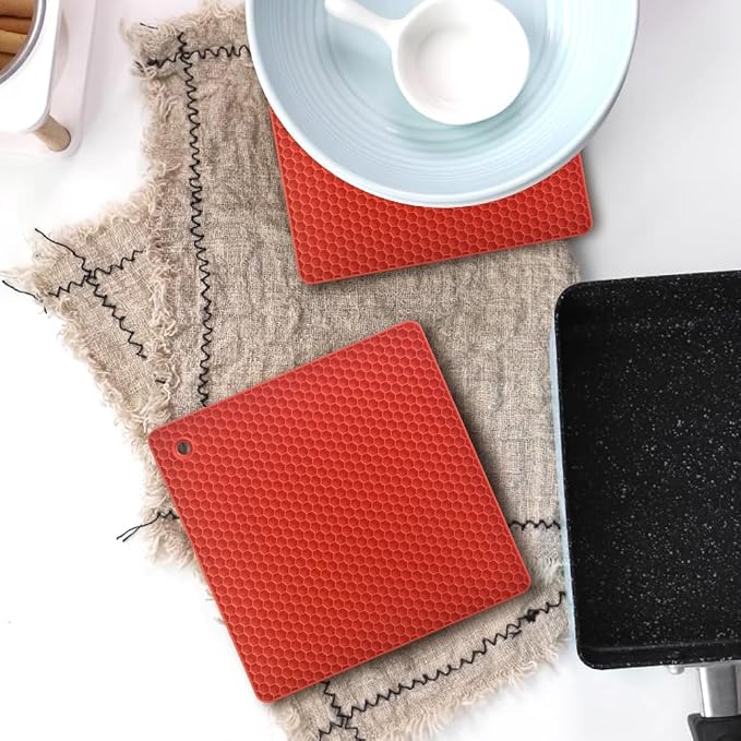 homEdge Silicone Square Trivets Mat, 6 Packs Multipurpose Non Slip Heat Resistant Pot Holder-Red