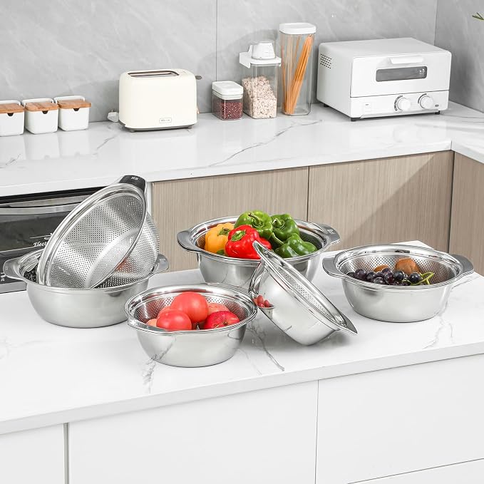 Paoli 304 Stainless Steel Fine Mesh Colander Set, 2QT Large Capacity Strainer with Mixing Bowl — Rinse Fruits, Veggies, Rice & Drain Pasta, Dishwasher Safe (2-Piece Gold)