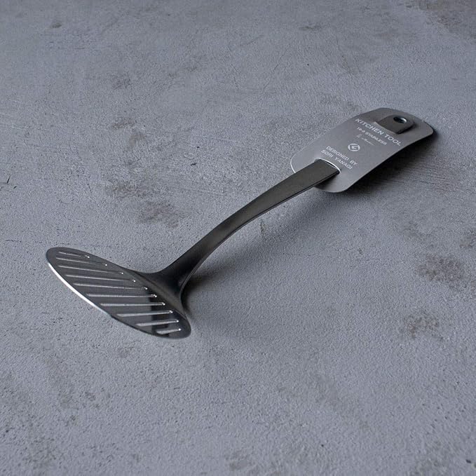 Sori Yanagi Simple and Easy to Use Kitchen Tool Tsubame Sanjo Stainless Steel Turner Spatula Dishwasher Safe Brushed Finish