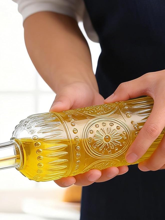 1 Pcs Olive Oil Dispenser Bottle for Kitchen,17oz Clear Glass Cooking Oil and Vinegar Dispenser Set, Coffee Syrup Dispenser with 1 Pourers and 1 Funnel (One circle)