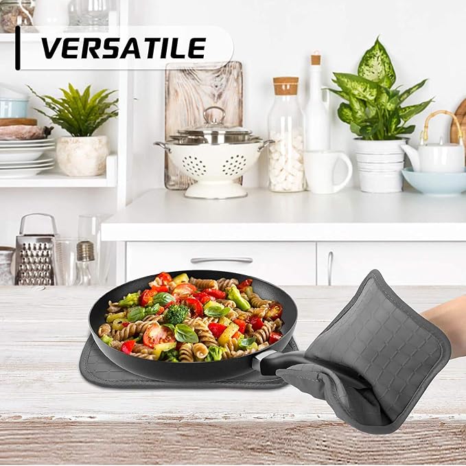 BPA-Free Soft Silicone 4 Piece Oven Mitts & Pot Holders Set - Ultra Heat Resistant Oven Mitts with Thick Cotton Liner - Long Slip Resistant Pot Holders, Flexible Oven Gloves - Navy