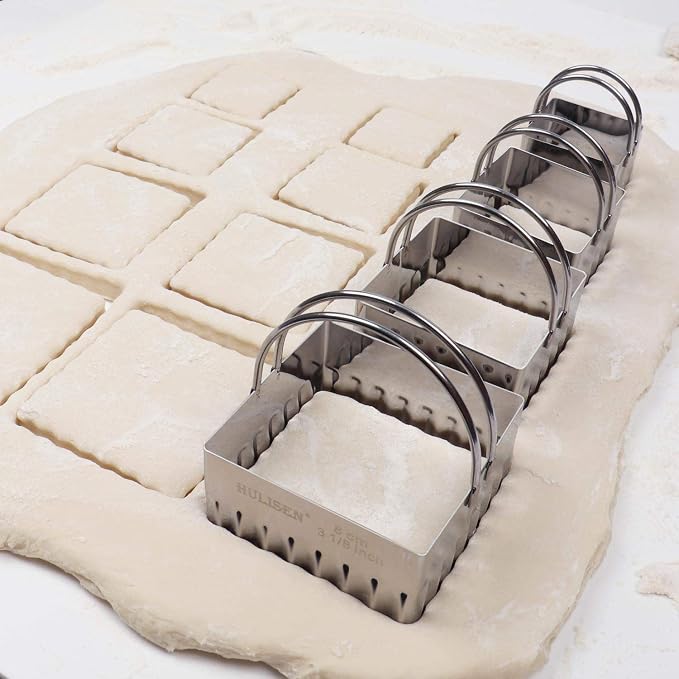 HULISEN Square Biscuit Cutter Set (4 Pieces/Set), Stainless Steel Cookies Cutter with Handle, Professional Baking Dough Tools (Ripple Square)