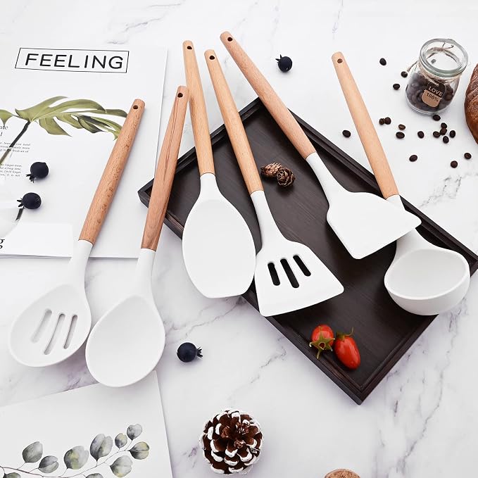 1pc White Silicone Slotted Turner with Wooden Handle, Heat Resistant Cooking Utensils, Ideal Cookware for Fring Fish, Eggs, Meat, French Fries