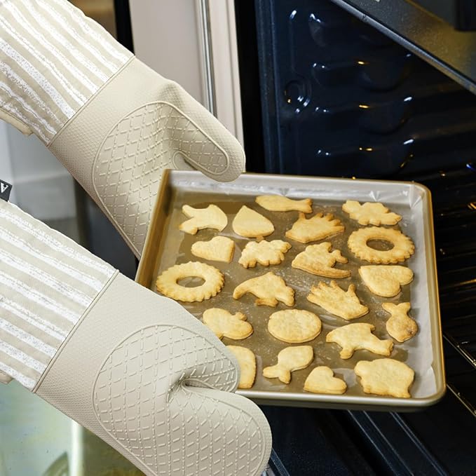 Alselo Silicone Oven Mitts Heat Resistant 932℉ with Waterproof & Non-Slip Kitchen Mittens, Set of 2 Extra Long Oven Gloves with Soft Cotton Terry Lining for Baking Cooking Barbecue (Khaki, 2)