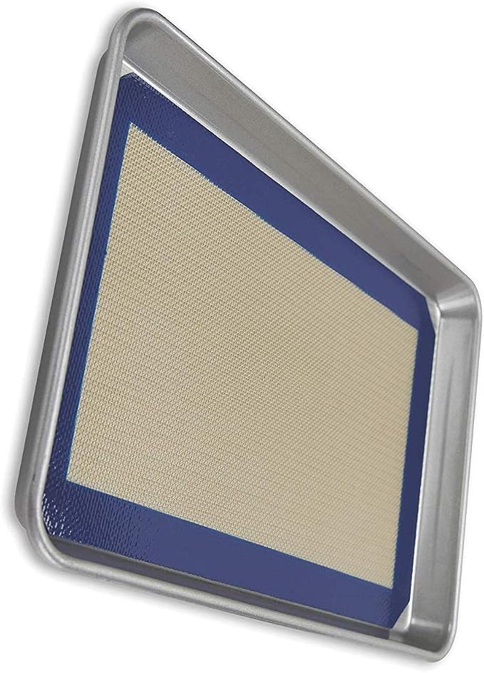 USA Pan Bakeware Nonstick Half Sheet Pan and Silicone Mat Set, 1 EA