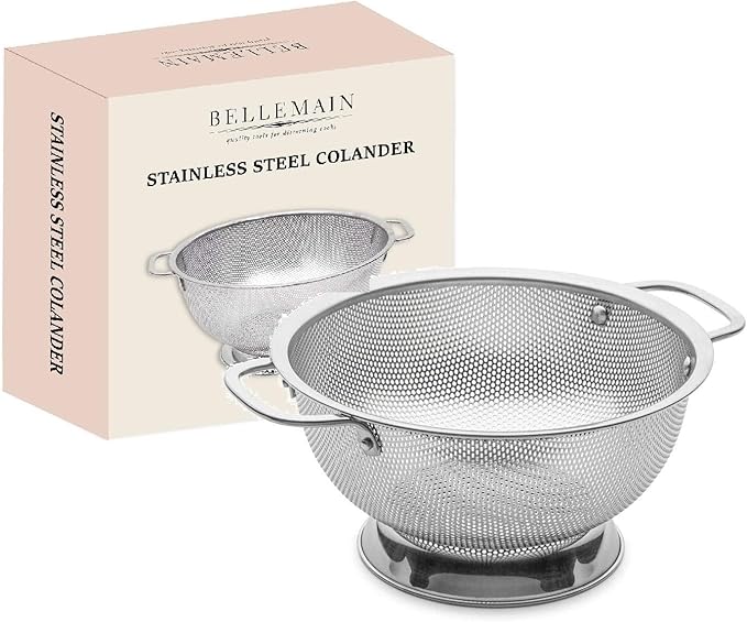 Bellemain 3 Qt Metal Colander with Handle | Pasta, Spaghetti, Berry, Fruit, Vegetable, Kitchen Food Strainer Basket | Premium Stainless Steel Colander Bowl | Pot Drainer for Cooking, Sifter Strainer