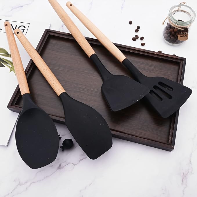 1pcs Black Silicone Wok Spatula Slotted Turner,Heat Resistant Nonstick Rubber Spatula Silicone Stir Fry Turner for Flipping Eggs,Crepes
