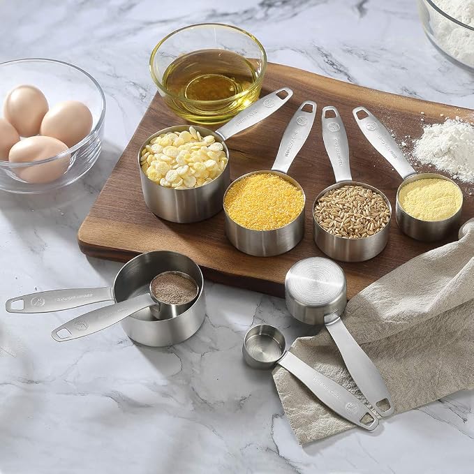 Measuring Cups and Spoons Set of 24 Piece in 18/8 Stainless Steel, Heavy Duty 8 Measuring Cups, 10 Measuring Spoons, 1 Leveler & 5 Mini Measuring Spoons Ideal for Dry and Liquid Ingredients