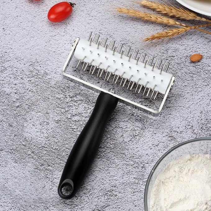 Stainless Steel Pizza Dough Docker Roller,Stainless Steel Needle Roller Pizza Wheel Pizza Puncher Pizza Pin Puncher Dough Hole Maker with Wood Handle For Homemade Pizza Pie Bread Pastry Baking Tool