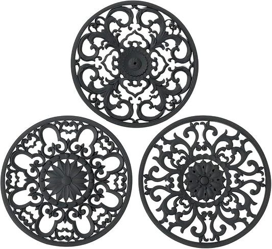 Extra Thick Silicone Trivet Mat for Hot Dishes, Hot Pots and Pans, Pot Holder, Hot Pad to Protect Your Table and Countertop, Kitchen Decor and Accessories,Black,Set of 3