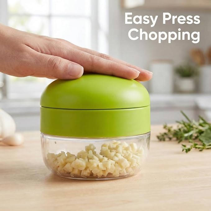 3-in-1 Garlic Press Set, Stainless Steel Garlic Mincer with Garlic Peeler & Cleaning Brush, Garlic Crusher Tool with Storage Container for Kitchen Cooking (Green)