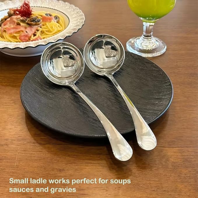 Small Ladle, Gravy Ladle, 7.9 Inch Sauce Ladles, 18/10 Stainless Steel Small Gravy Soup Spoon for Spooning Gravies or Sauces, Set of 2(Silver）