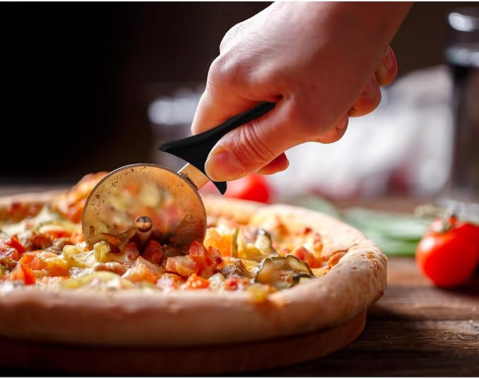 Fantes Deep Dish Pizza Cutter Wheel, Japanese Stainless Steel, 3.75-Inch Blade, The Italian Market Original Since 1906
