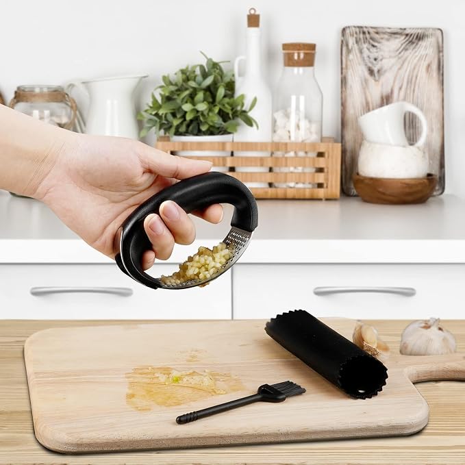 Garlic Press Rocker - Rust Proof & Dishwasher Safe Garlic Mincer, Stainless Steel Garlics Crusher Chopper Set with Peeler Brush, Easy to Clean and Squeeze, Masher for Garlics, Ginger, Spices