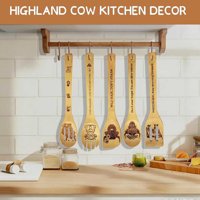Highland Cow Gifts for Women, 6PCS Unique Highland Cow Print Bamboo Spoons Gifts Set with Keychain, Perfect Birthday Gifts for Mother's Day Bestie Sister