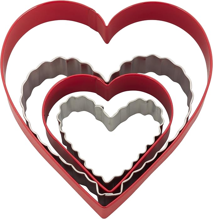 Wilton Nesting Hearts Cookie Cutter Set, 4-Piece