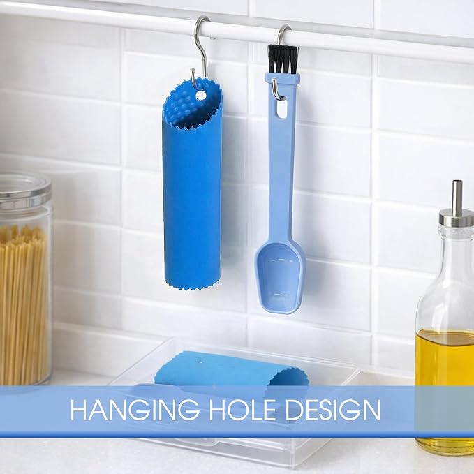 Silicone Garlic Peeler Tube Roller with Brush, 2-in-1 Kitchen Gadget Set, Measuring Spoon with Cleaning Brush (5ml & 3ml) and Silicone Garlic Peeler, Easy-Clean Kitchen Utensils with Hanging Loops