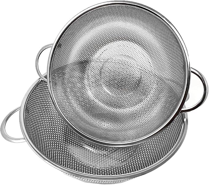 Colander Set of 2, Heavy Duty Stainless Steel Micro-Perforated Strainer Mesh Colander with Handle for Draining Rinsing Washing Pasta Vegetables Fruits, Dishwasher Safe -3/5 Quart