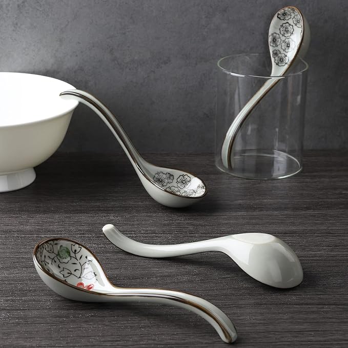 Ceramic Soup Spoons Set of 4 Porcelain Japanese Soup Spoon Long Handle Asian Soup Spoon Sets for Pho Ramen Noodles Wonton Dumpling Rice (Model 2#)