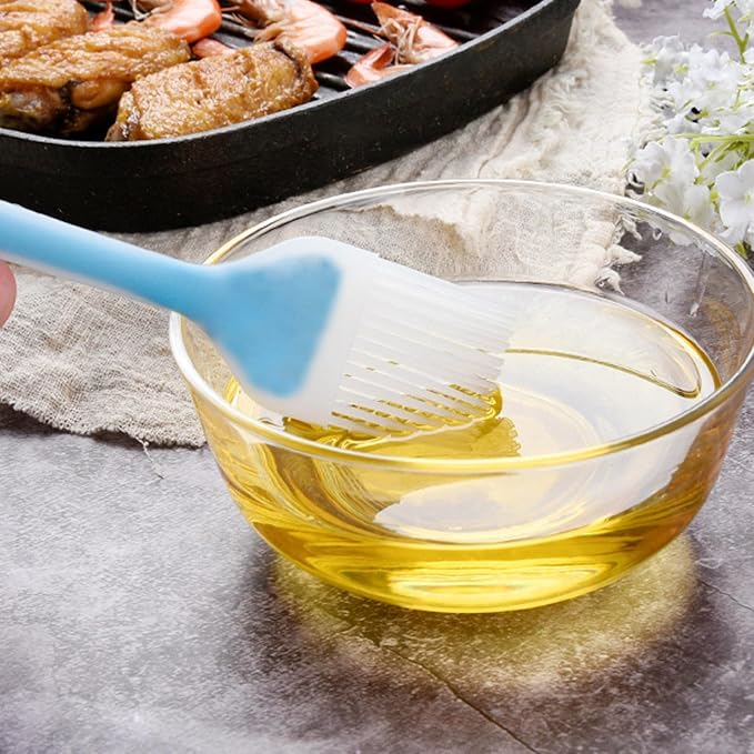 4 Piece Set Silicone Applicator Brush Grill Brush Heat Resistant Oil Seasoning Brush Cooking Silicone Non-stick Cake Bread Cream Applicator Pastry Brush Suitable for Kitchen Tableware