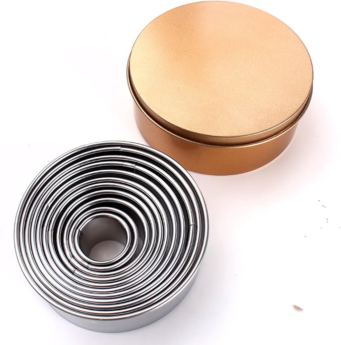 Round Stainless Steel Cookie Biscuit Cutters Set in Storage Tin, Assorted Sizes, 11 Pieces