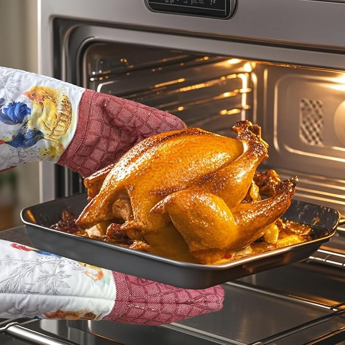 Silicone Printing Oven Mitts Heat Resistant to 500 Degree,Yarm-Dyed Oven Gloves with Animal Design Non-Slip for Kitchen Cooking Barbecue Baking and Machine Washable.(Red Oven Mitts)