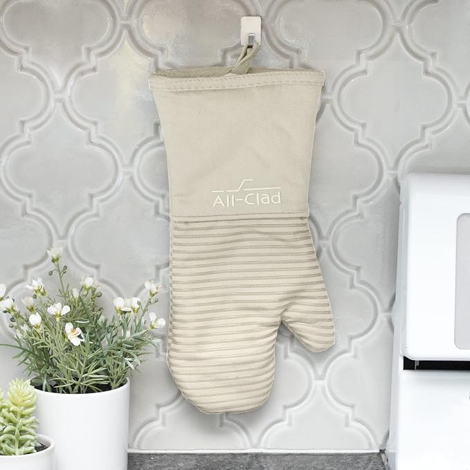 All-Clad Premium Silicone Oven Mitt: Heat Resistant to 500 Degrees - 100% Cotton & Silicone, 14"x7" Pot Holder for Kitchen and Barbeque, (1-Pack), Almond