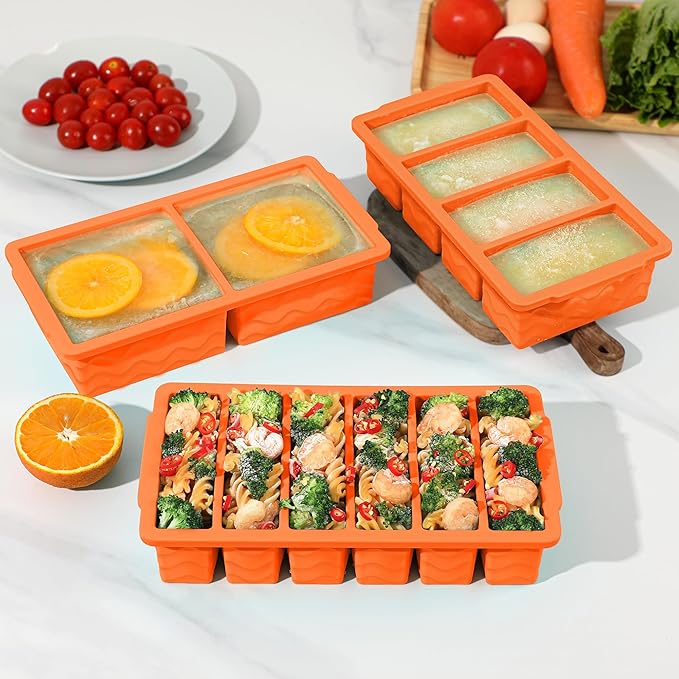 Doasuwish 3-Pack Silicone Freezer Trays with Lid,2 Large 2-Cup(500ml)&4 Medium 1-Cup(250ml)&6 Small 1/2-Cup(125ml) Soup Freezer Container Molds,Ice Cube Tray For Meal Prep&Freezing Soup,Stews,Sauces