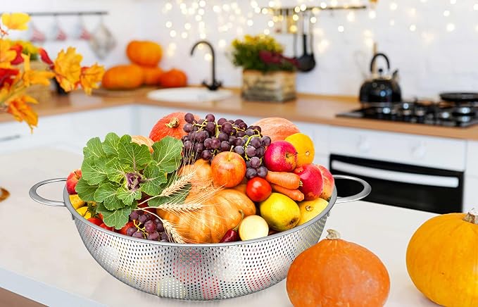 TeamFar Stainless Steel Colander, 5QT Micro-Perforated Metal Colander Food Strainer with Handles, for Draining Washing Rinsing Steaming, Non Toxic & Dishwasher Safe, Solid Construction & 3 Stable Feet
