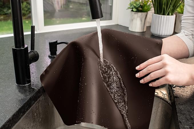 GASARÉ, Set of 2, Extra Large, Thick, Silicone Mats for Kitchen Counter, Heat Resistant Mats, Countertop Protector, Non-Slip, Easy to Clean, 25 x 17 Inches x 1.4mm, Brown