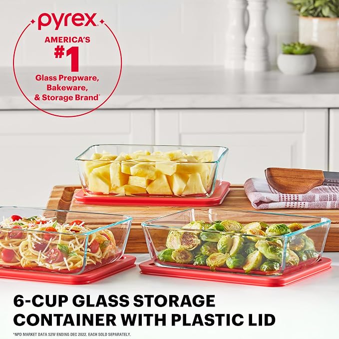 Pyrex Simply Store 6 Cup Glass Food Storage Container, BPA-Free Lids | BPA-free lid, freezer, dishwasher & microwave safe