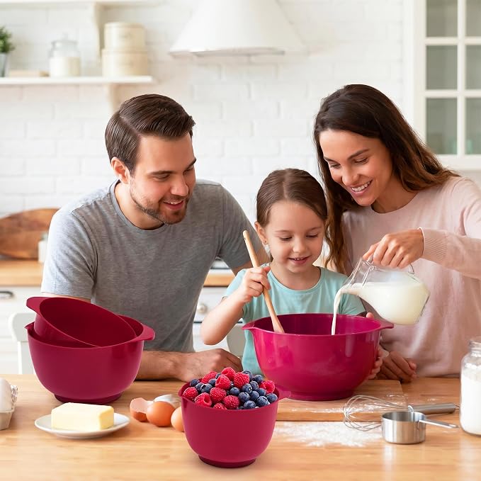BoxedHome Classic Mixing Bowls Set of 4, BPA Free Plastic, Microwave Safe | 4.5, 3.5, 2.5 and 1.7 QT, Non-slip Base Large Non-toxic Nesting Bowl with Pour Spout, Dishwasher Safe, for Prep, Cooking