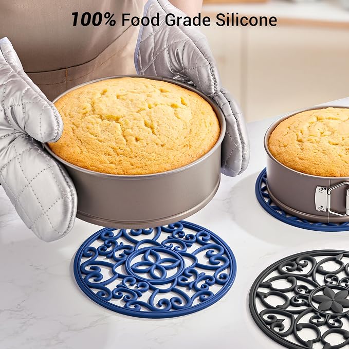 SMARTAKE 3 Set Silicone Trivet Mats for Hot Dishes, Heat Resistant Pots and Pans Holders, Non-Slip Flexible Hot Pads Coasters for Countertops Table, Modern Kitchen Decor Accessories (Black)