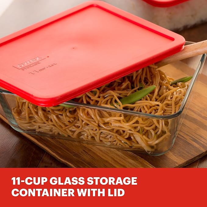 Pyrex Simply Store 11 Cup Glass Food Storage Container, BPA-Free Lid | Meal prep container with BPA-free plastic lid, freezer, dishwasher & microwave safe
