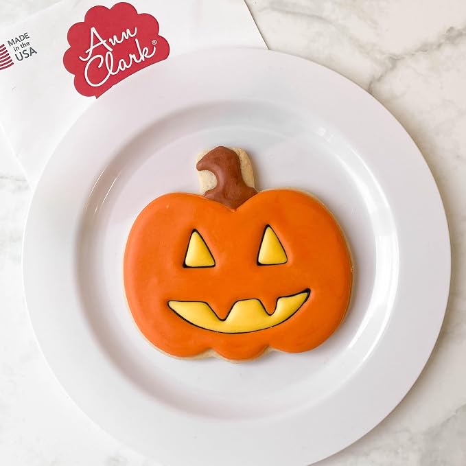 Ann Clark Jack-O-Lantern Pumpkin Cookie Cutter, Large 4” Made in USA | Celebrate Autumn, Halloween, and Harvest time, Perfect Size and Shape, from America's Largest Cookie Cutter Maker