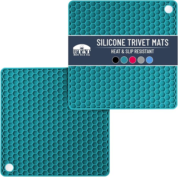 BTaT Silicone Trivet Mats, 2 Pack - Green, Protects Hot Pots & Pans