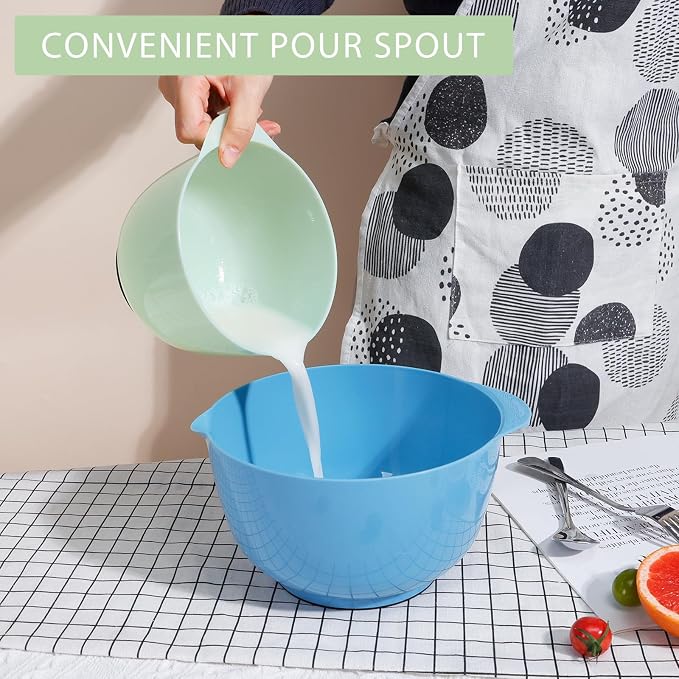 BoxedHome Classic Mixing Bowls Set of 4, BPA Free Plastic, Microwave Safe | 4.5, 3.5, 2.5 and 1.7 QT, Non-slip Base Large Non-toxic Nesting Bowl with Pour Spout, Dishwasher Safe, for Prep, Cooking