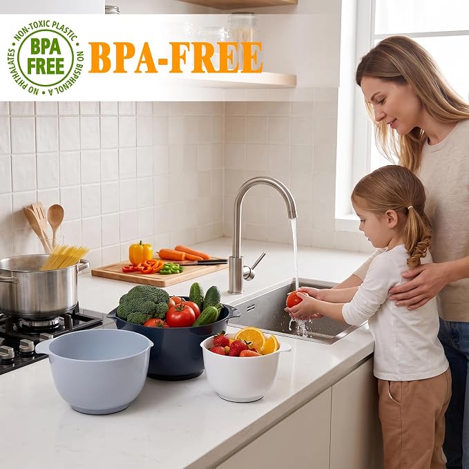 BoxedHome Classic Mixing Bowls Set of 4, BPA Free Plastic, Microwave Safe | 4.5, 3.5, 2.5 and 1.7 qt, Non-slip Base Large Non-toxic Nesting Bowl with Pour Spout, Dishwasher Safe, for Prep, Cooking