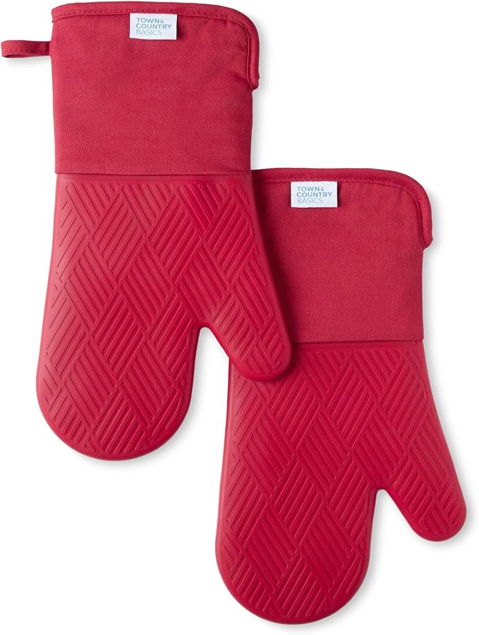 Town & Country Basics Basketweave Soft Silicone Oven Mitt 2-Pack Set, Heat Resistant up to 500F, Flexible Silicone, Non-Slip Grip, Red, 7.5"x13"