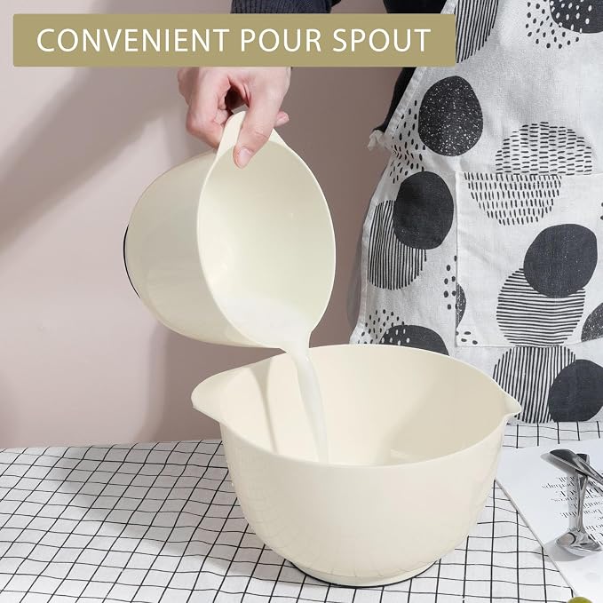 BoxedHome 4.5 Quart Large Plastic Mixing Bowls set with Pour Spout, Beige | BPA-Free Plastic, Microwave & Dishwasher Safe, 4-Piece (1.7, 2.5,3.5 & 4.5 Qt),Nesting Bowls for Space Saving Storage