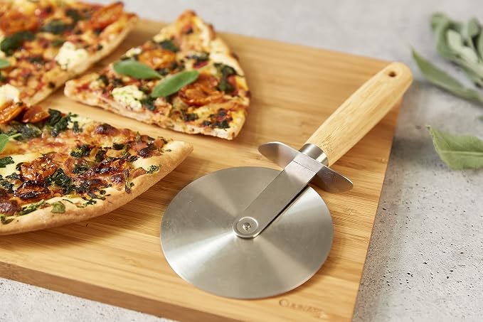 Culinare Naturals C70004 Pizza Cutter Wheel | Sustainable Bamboo/Stainless Steel | (L)220mm x (W)10mm | Manual Hand Held Slicing Tool For Pizzas/Kitchen Utensil | Metal Slicer | Not Dishwasher Safe
