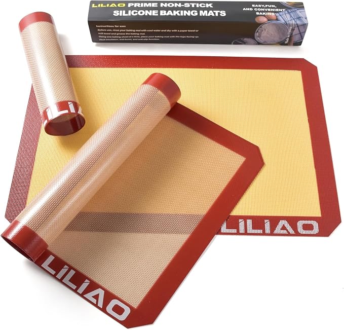 LILIAO Silicone Baking Mat, 3-Pack Non-Stick Reusable Baking Mat, Oven Baking Sheet for Making Cookies, Macaroons, Bread and Pastry (Red)