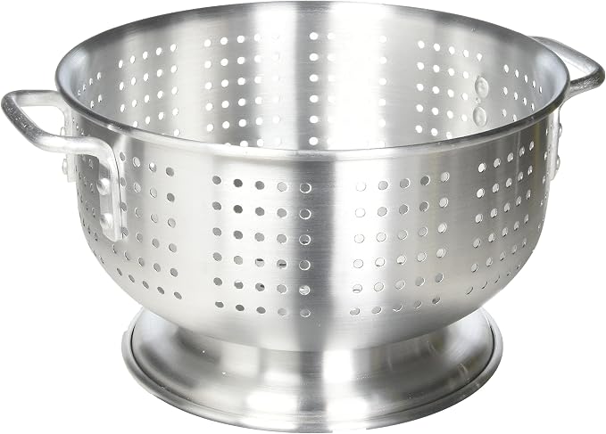 Winco Aluminum Colander with Base, 8-Quart, Medium