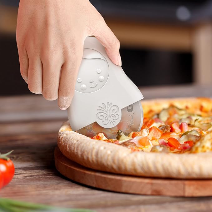 Genuine Fred M-CUT, Matryoshka Pizza Cutter, Multicolor