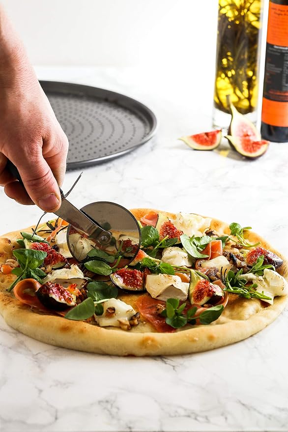 MasterClass MCSGNWPC Pizza Cutter Wheel - Pizza Slicer with Soft Grip Handle, Stainless Steel, 19.5 cm, Black