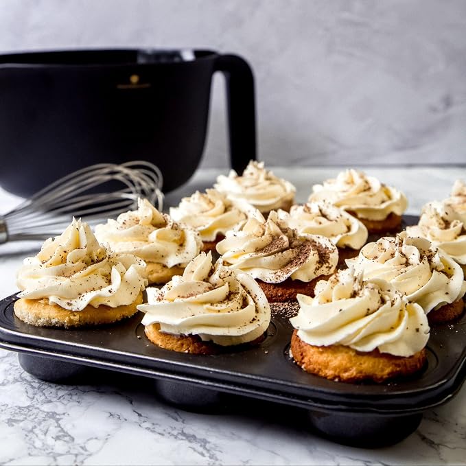 Masterclass Heavy Duty 12 Hole Cupcake Baking Tray Tin Pan with Double Layer Non-Stick Coating | Ideal for Baking Buns, Cupcakes, Yorkshire Puddings and Muffins