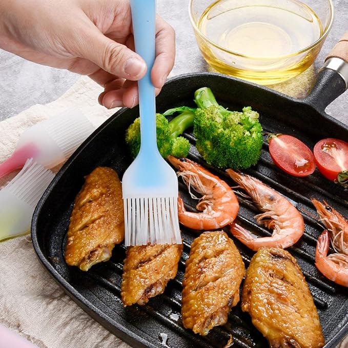 4 Piece Set Silicone Applicator Brush Grill Brush Heat Resistant Oil Seasoning Brush Cooking Silicone Non-stick Cake Bread Cream Applicator Pastry Brush Suitable for Kitchen Tableware
