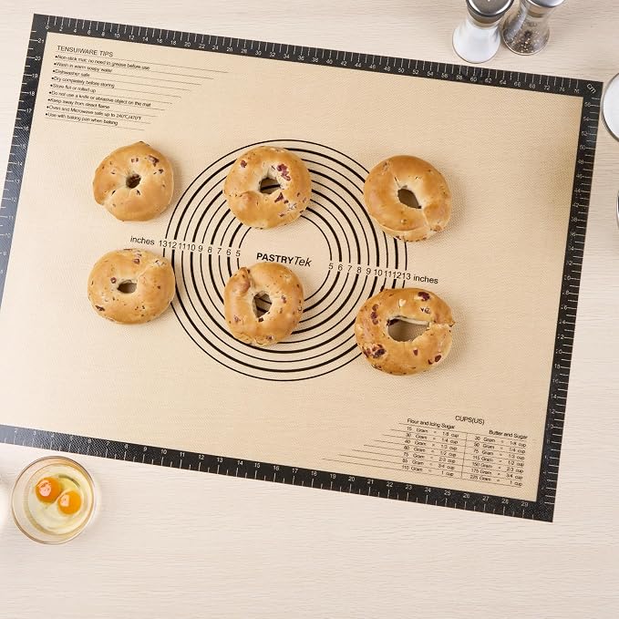 Restaurantware Non-Stick Baking Mat - 1 Count 23.6 x 31.5 Inches Silicone Reusable Baking Sheet - Anti-Slip Dough Mat - Black